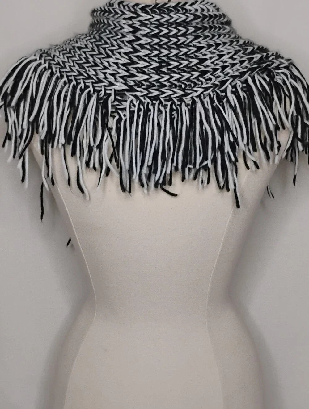 Women's Black & White Fringe Soft Warm Woven Crochet Knit Shawl Wooden Buttons